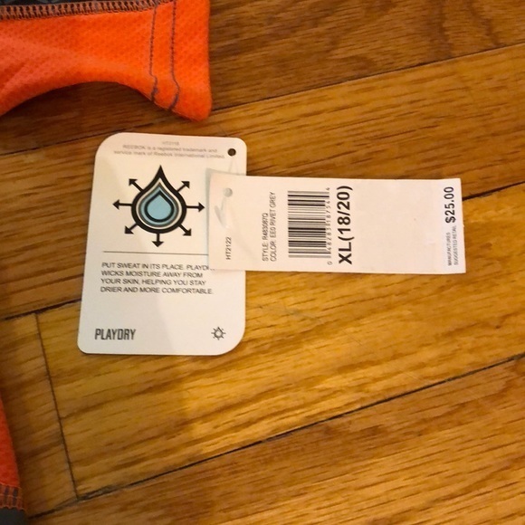 NWT Boys Reebok Play Dry Shirt XL‎ 18/20 - Picture 3 of 7